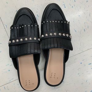 Cute black leather mules